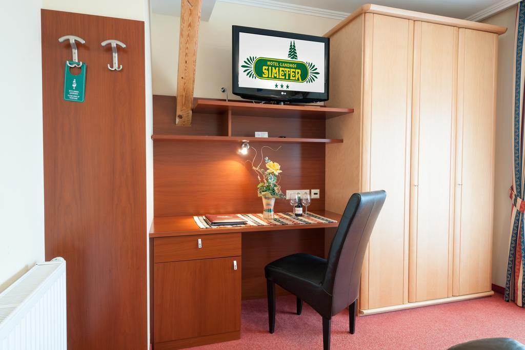 Hotel Landhof Simeter Gmbh Шпітталь-ан-дер-Драу Екстер'єр фото