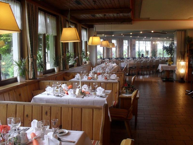 Hotel Landhof Simeter Gmbh Шпітталь-ан-дер-Драу Екстер'єр фото